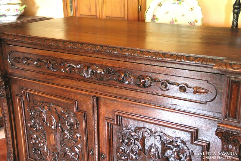 Renaissance large chest of drawers, sideboard 135 cm