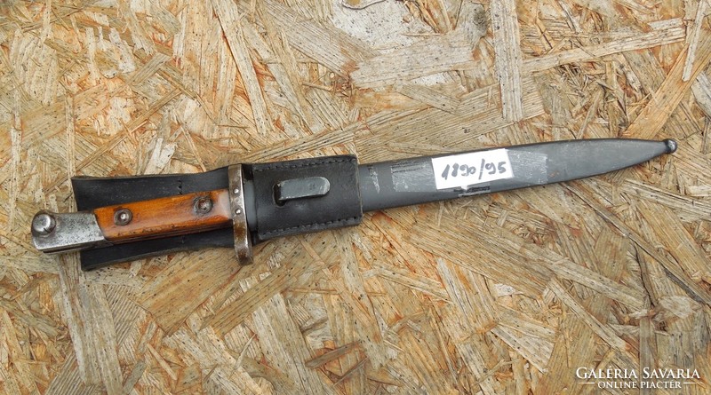 90/95M Mannlicher bayonet