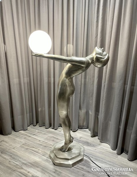 Special standing lamp female nude sculpture
