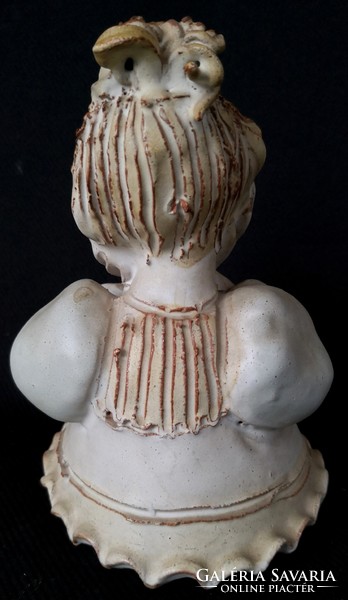 DT/259 - Kovács Éva Orsolya keramikus – Ülő lány