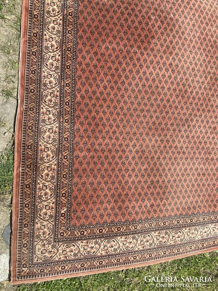 Retro large carpet with classic pattern 297 x 200 cm
