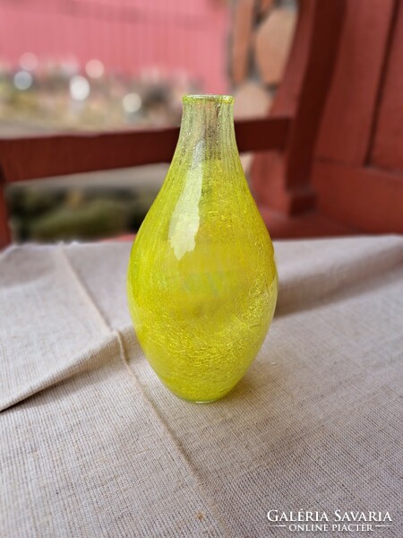 Beautiful yellow lemon-yellow veil glass, 19 cm high flower vase from Karcagi, Berekfürdő