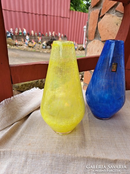 Sárga kék vázák  váza repesztett Gyönyörű  Fátyolüveg fátyol karcagi berekfürdői üveg