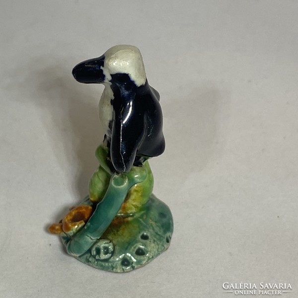 Mini porcelán színes pingvin