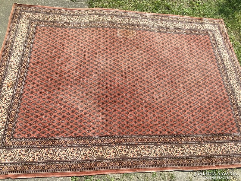 Retro large carpet with classic pattern 297 x 200 cm