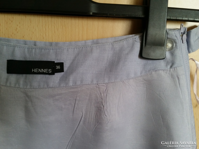 H&M light gray lined linen summer skirt