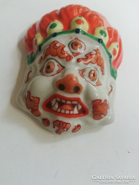 Porcelain mask wall decoration