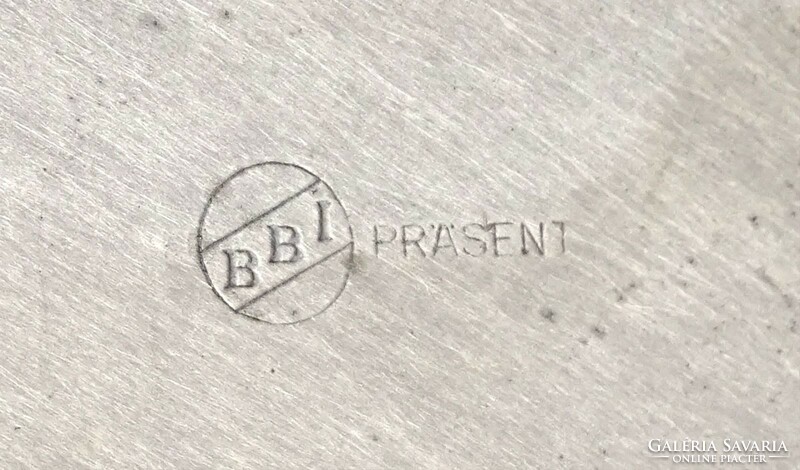 1N210 Régi jelzett ezüstözött fém BBI Prasent nyeles asztali hamutartó serpenyő 32 cm