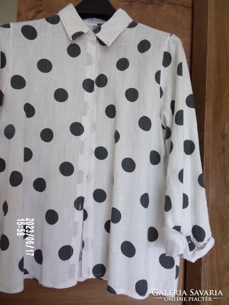 Polka dot cotton blouse