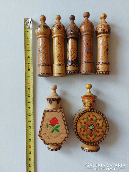 Retro painted wooden perfume holder old cologne 7 pcs
