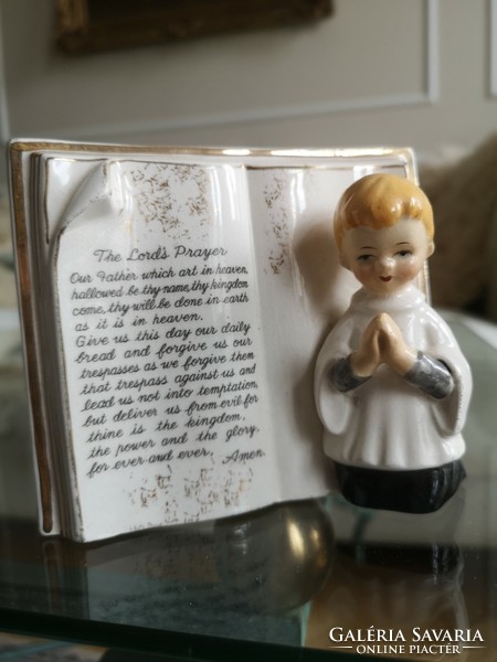 Foreign, ceramic holding a small prayer book, the lord's player, religious object