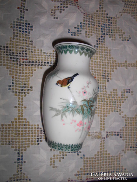 Antik kézzel festett tradicionális kínai  mintával porcelán váza