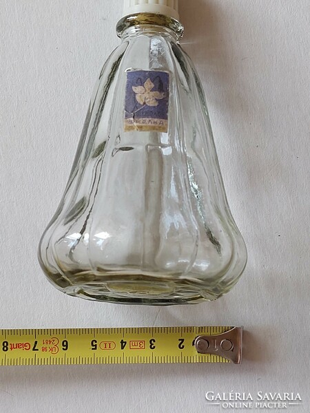 Régi parfümös üveg retro címkés kölnis palack