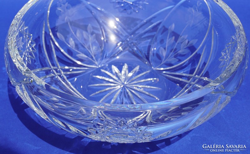 Beautiful large parade crystal centerpiece serving bowl with rose flower decor