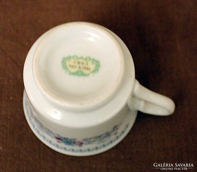 Small Chinese coffee or tea set