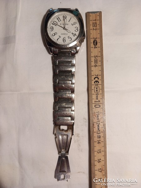 Working men's wristwatch, quartz