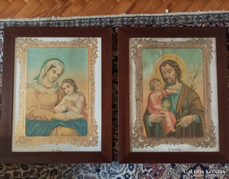 Laced holy image in a framed pair