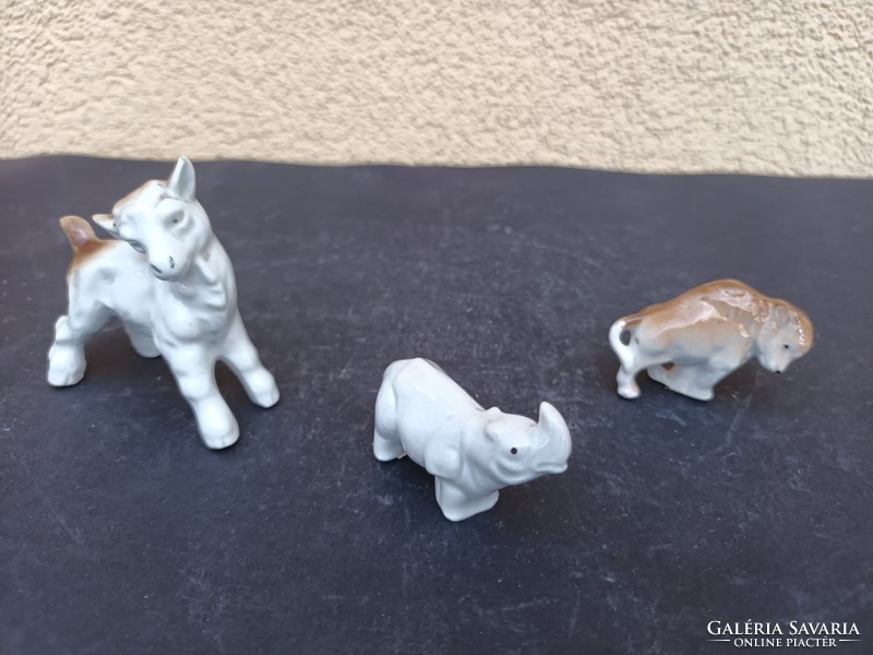 Miniatűr Porcelán Figurák