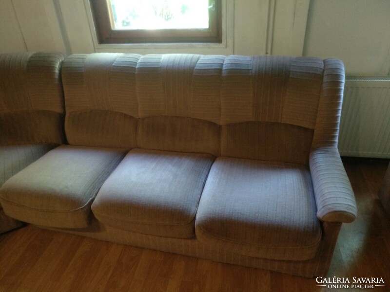L alakú kanapé, ülőgarnitúra, vendégággyal, ajánljon!