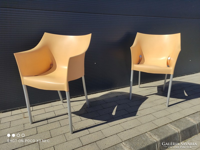 MOST KETTŐ EGYÜTT AKCIÓ! Philippe Starck design Dr.NO szék pár a Kartell-től elegáns aprikot színben