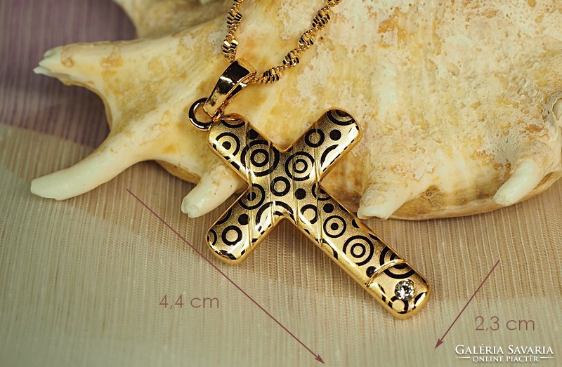 Gold-filled pendant, cross-shaped