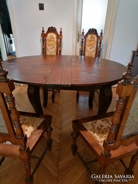 Antik Étkező asztal székekkel