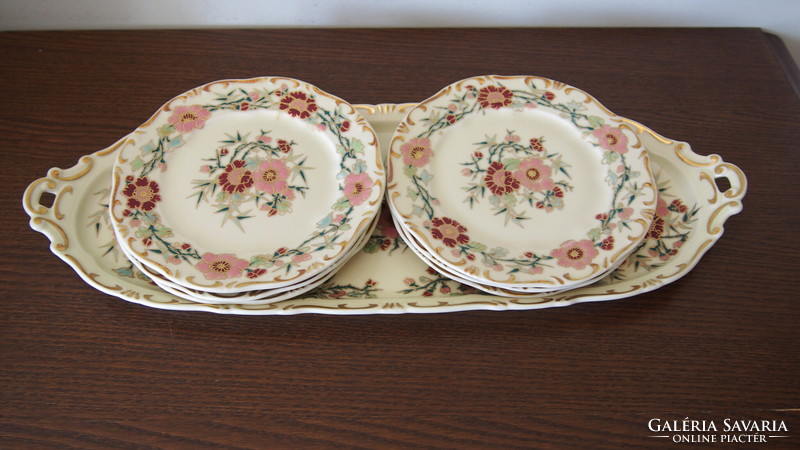 Zsolnay cake set