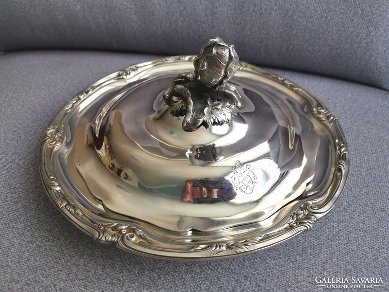 Silver serving dish, cheese holder with noble coat of arms, 1.3 kg, 100-150 years old