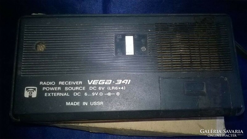 Vega 341 - es retro rádió