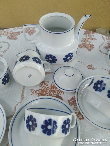 Hollóházi porcelán ötszemélyes teáskészlet, kék virágmintával eladó! Ritkaság!