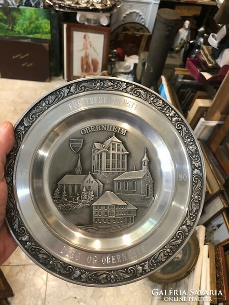 Tin wall plates, old but with new engraving, size 24 cm.