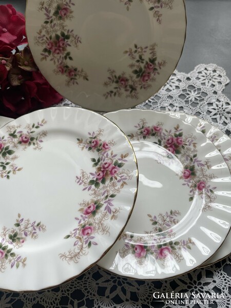 Angol csontporcelán Royal Albert süteményes tányér 6 db- os készlet csodás “Lavender rose” dekorral