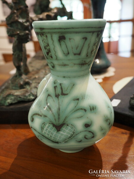 Gorka Geza ceramic vase