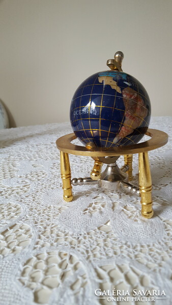 Exclusive, semi-precious stone, mother-of-pearl inlaid small globe