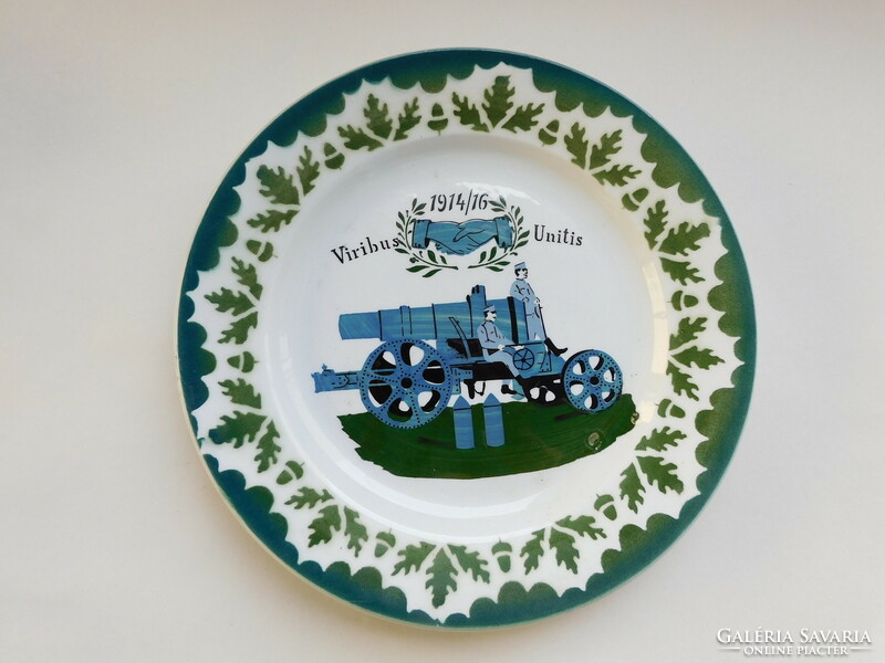 Antique plate with a First World War scene 23.5 Cm