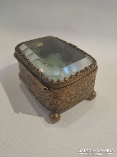 Antique ring holder jewelry holder for weddings and engagements around 1900