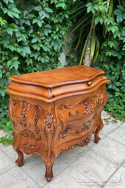 Three-drawer carved Neo-Baroque chest of drawers