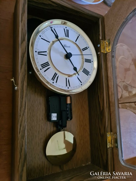 Hermle, radio-controlled, wall-mounted wooden pendulum clock