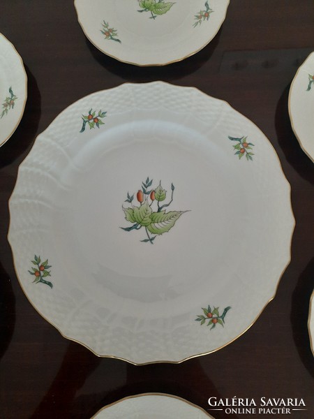 Porcelain pastry set with herend lace, rosehip pattern