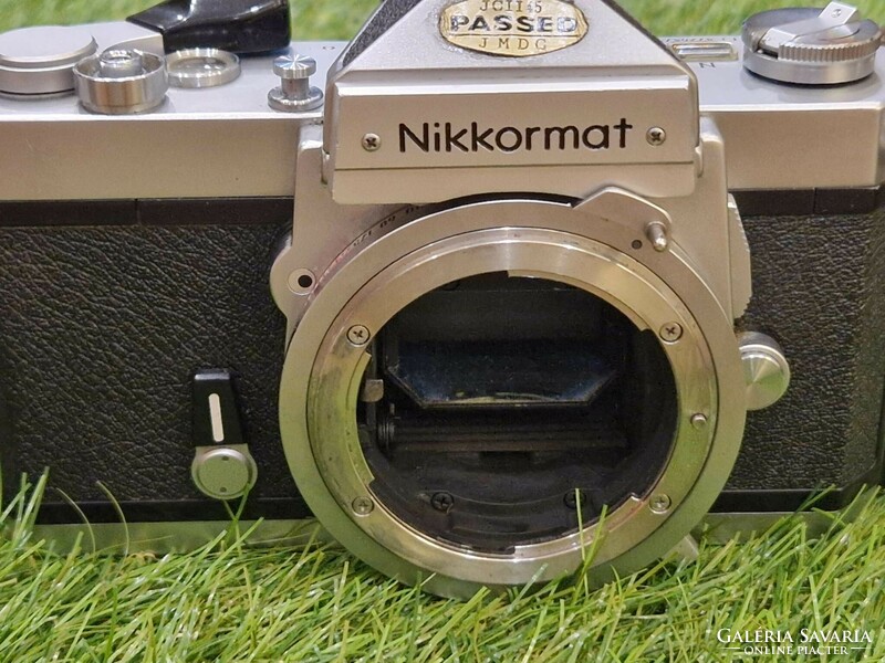 Nikon Nikkormat FT 35 mm-es tükörreflexes fényképező 50 mm f/2.0 objektívvel