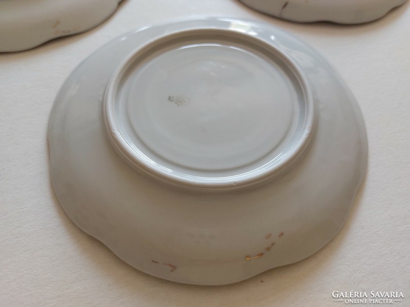 Régi Zsolnay porcelán rózsamintás barokk csészealj 3 db