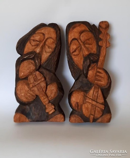 Musician figurines