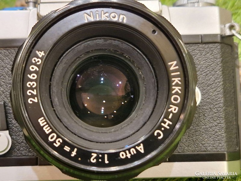 Nikon Nikkormat FT 35 mm-es tükörreflexes fényképező 50 mm f/2.0 objektívvel