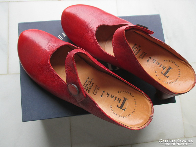 Very special burgundy leather high-heeled slippers