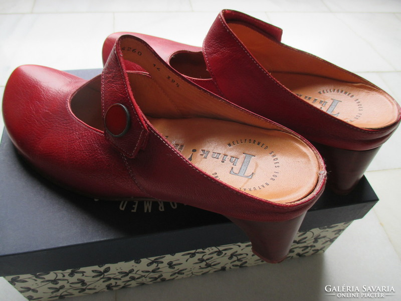 Very special burgundy leather high-heeled slippers