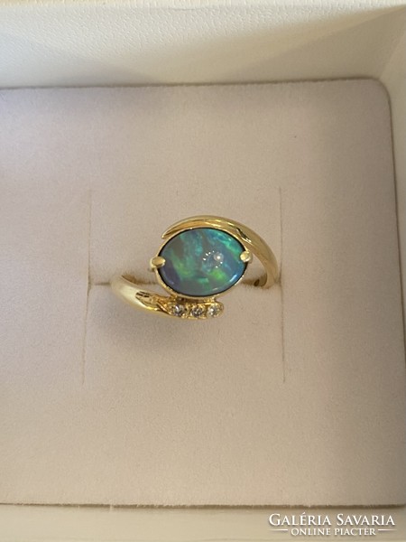 14 carat gold ring with opal and diamond!
