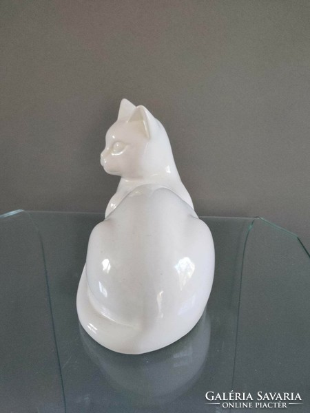 Large cat ceramic