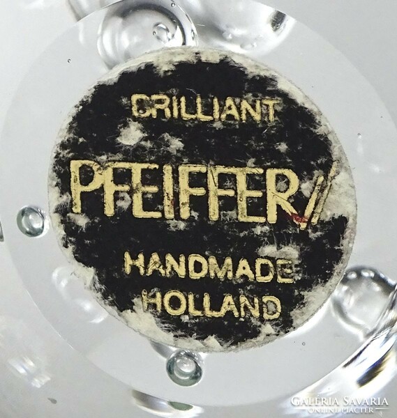 1N123 Brilliant Pfeiffer jelzett művészi holland üveg levélnehezék
