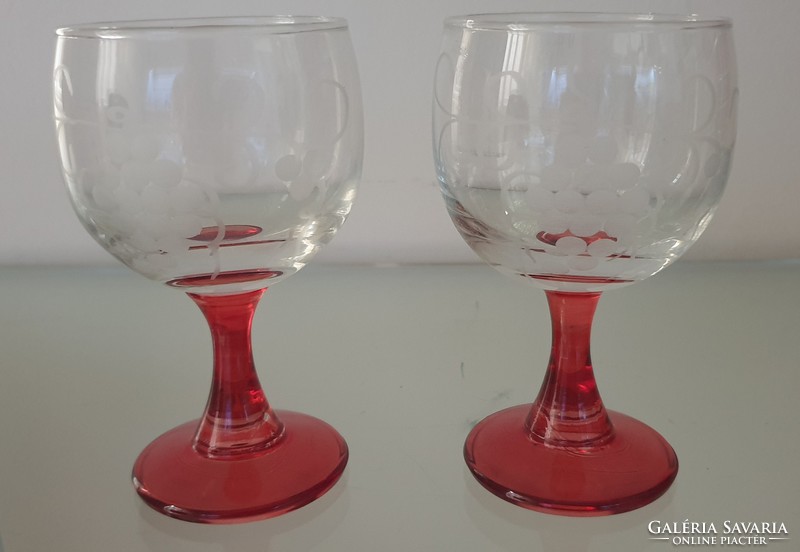 2 pcs polished wine glasses