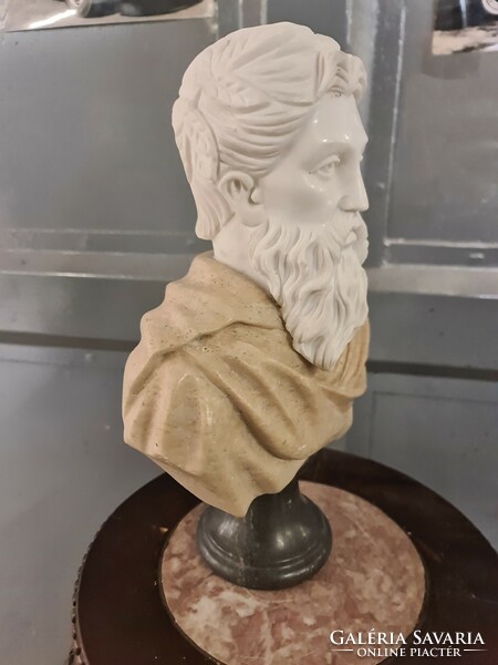 Small marble bust, male figure